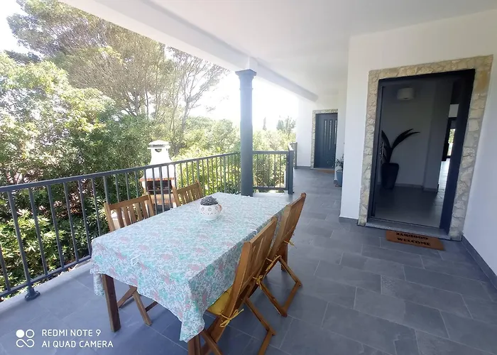 ゲストハウス Natur Room アルジェズール